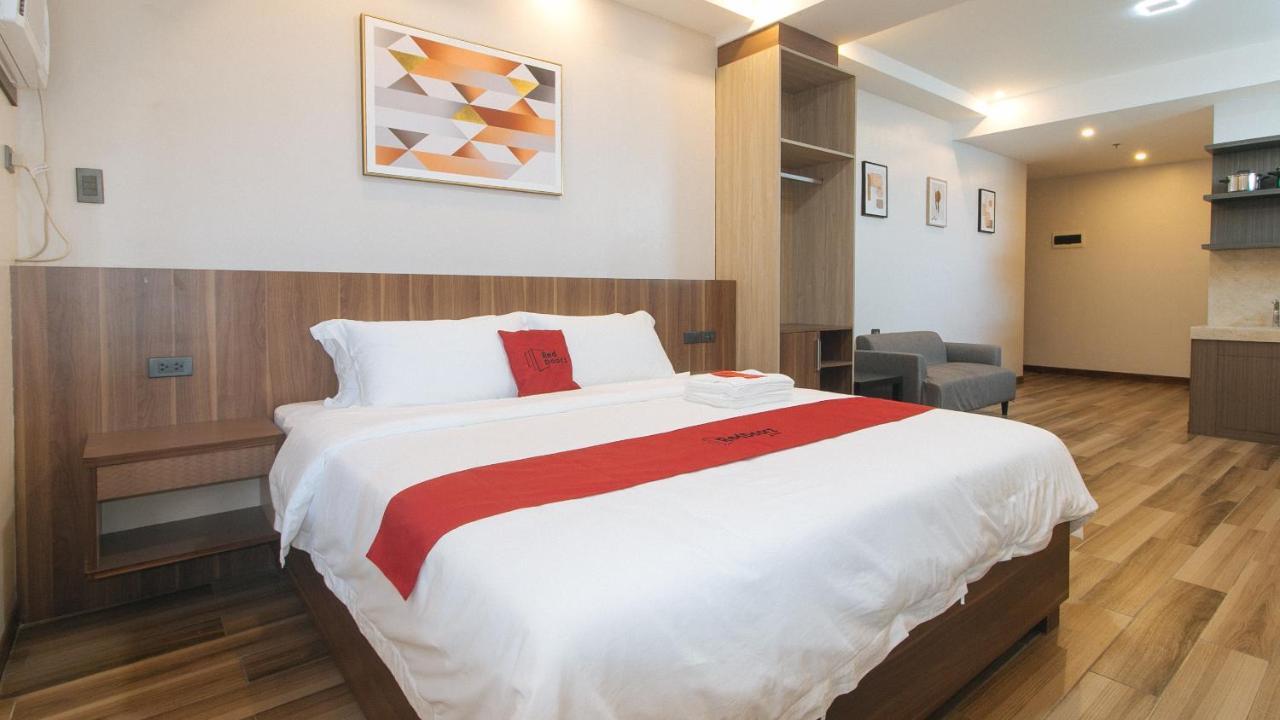 Reddoorz Plus @ Bez Tower And Residences San Juan San Juan  Buitenkant foto