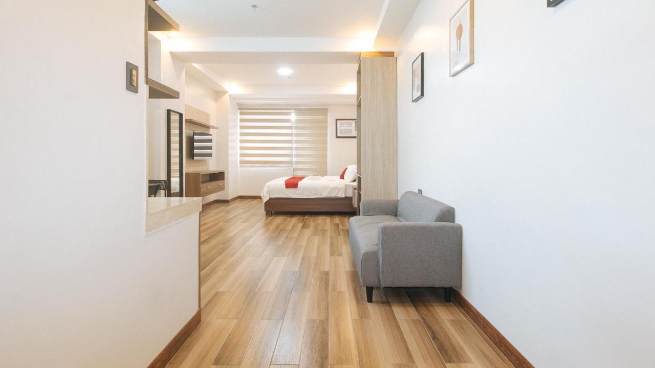Reddoorz Plus @ Bez Tower And Residences San Juan San Juan  Buitenkant foto