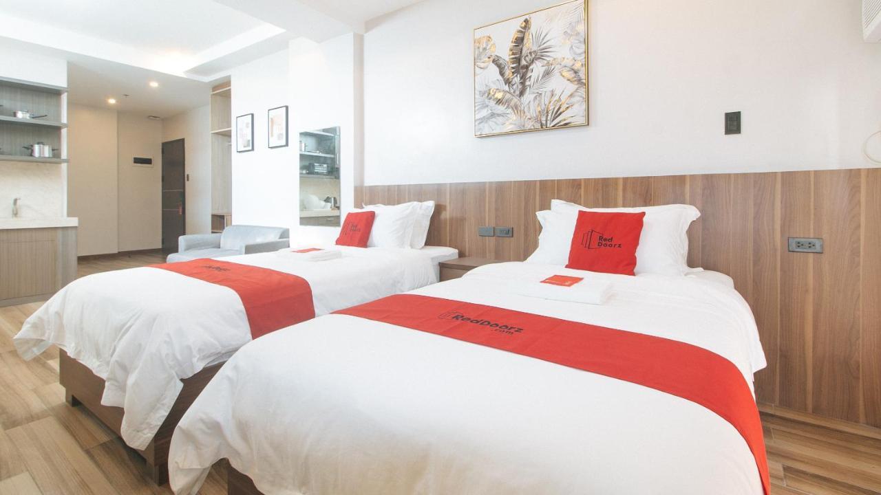 Reddoorz Plus @ Bez Tower And Residences San Juan San Juan  Buitenkant foto